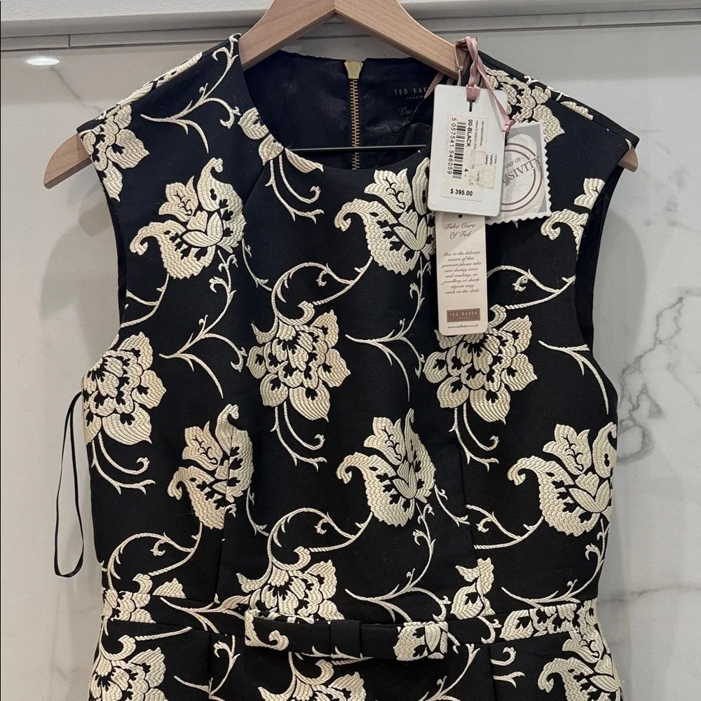 NWT Ted Baker London Black Cream Floral Jacquard Fit & Flare Mini Dress Size 4 - Picture 4 of 9